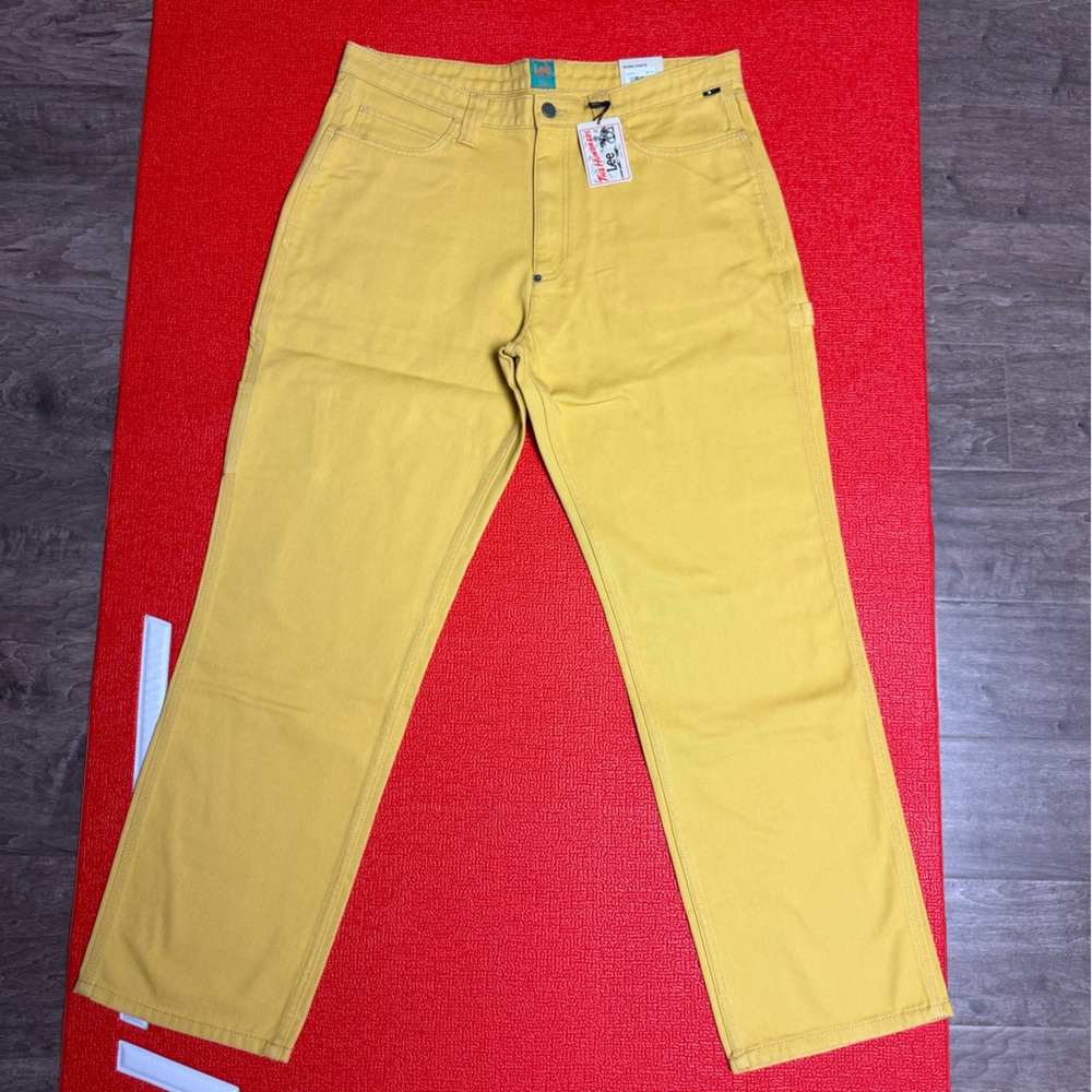 THE HUNDREDS X LEE JEANS CHORE JACKET IN YELLOW